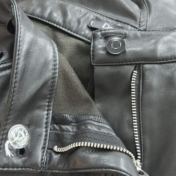 DEX Faux Leather High Waisted Straight Leg Cropped Black Pants Sz 1X - Picture 12 of 17